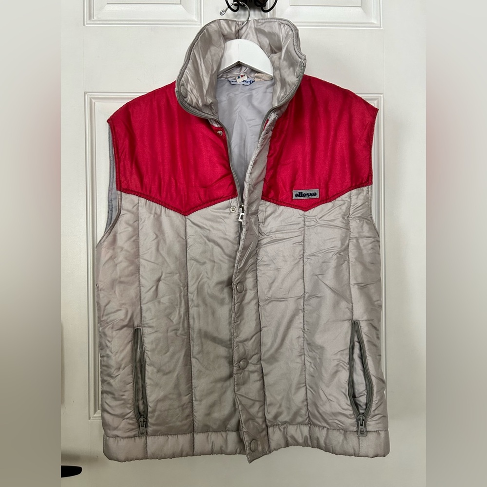 Ellesse Men's Vest in Vibrant Red and Sleek Gray